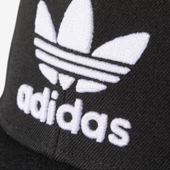 Adidas kids SnapBack cap - Picture 3 of 14